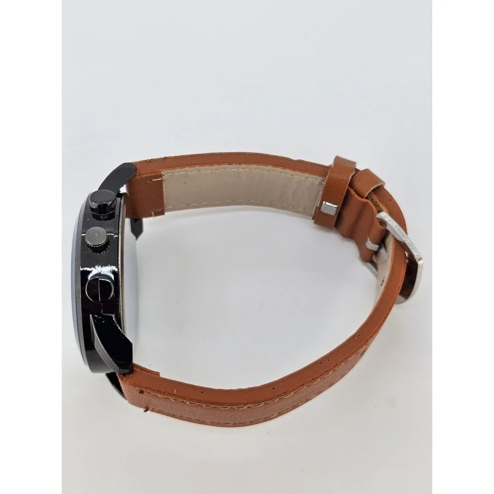 Men's Analog Watch 45MM Cream Dial Light Brown Faux Leather Bands New‎ Battery